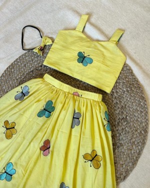 Beautiful finishing alloves cotton yellow skirt and top