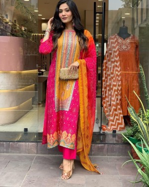Embroidery beautiful bandjhani printed satin rani kurti pant dupatta