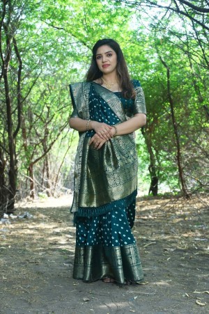 Kanjivaram border bandhej rich pallu silk red saree