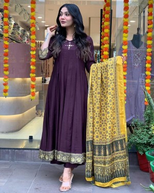 Beautiful designer flaired cotton purple anarkali dupatta