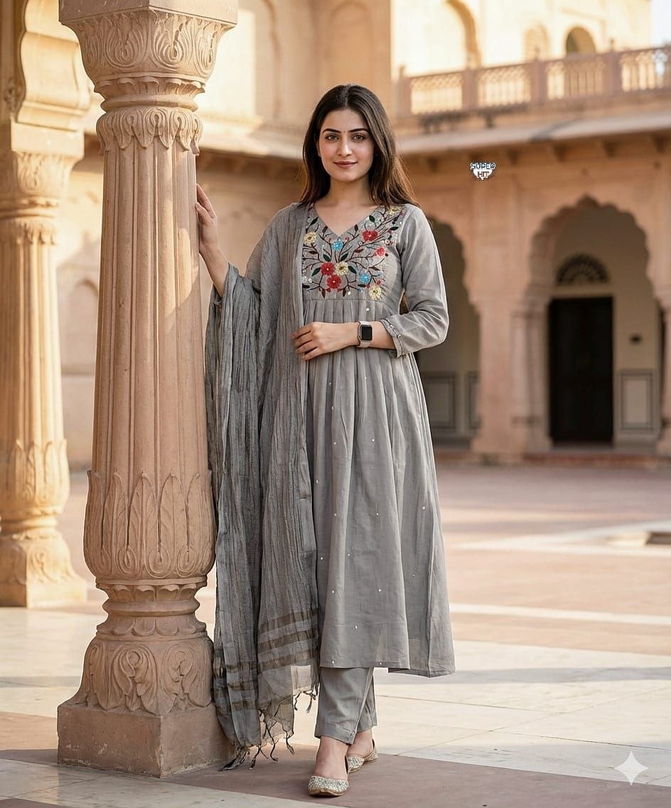 Glamorous embroidery viscose chinnon gray suit set