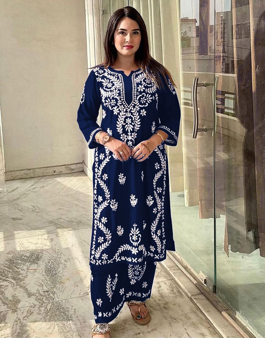 Exclusive lakhnavi Rayon black kurta plazzo