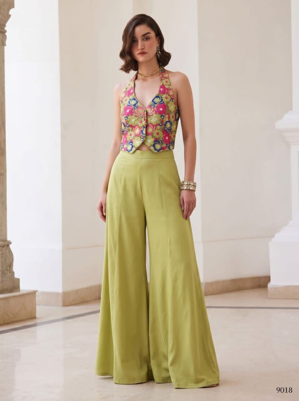Western style soft silk pista top bottom