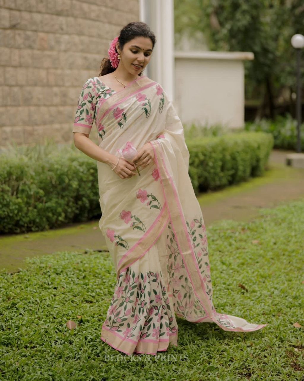 Opportunity digital print linen cotton pink saree