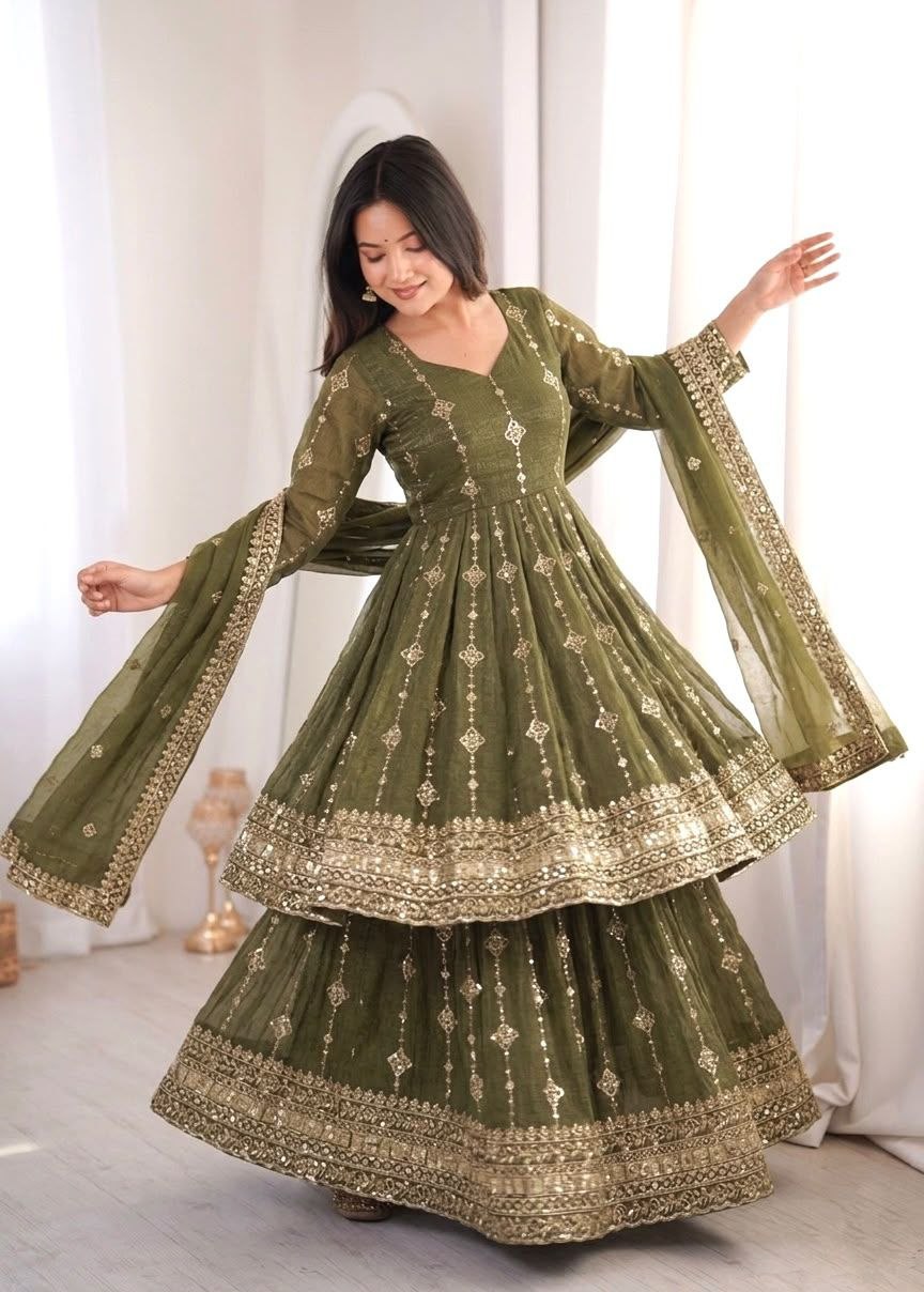 Quality embroidery sequence crunchy silk mehendi top bottom dupatta