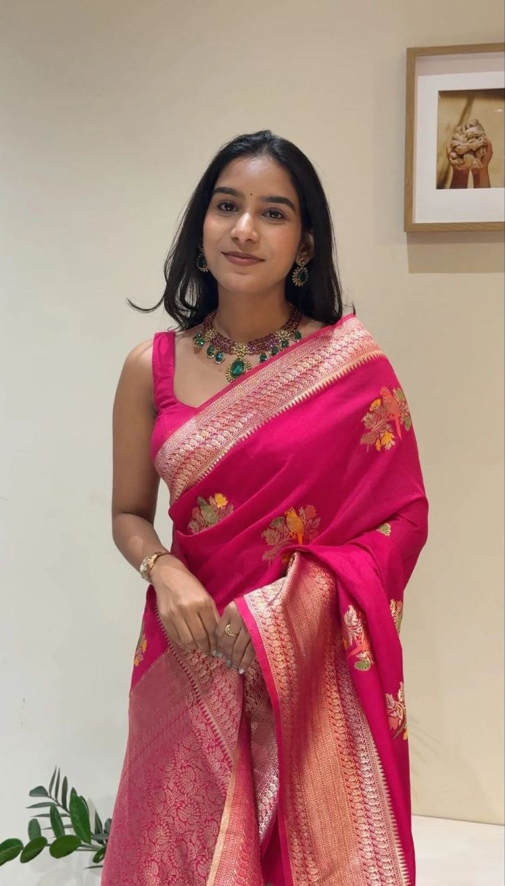 Celebrity weaving jacquard georgette pink saree