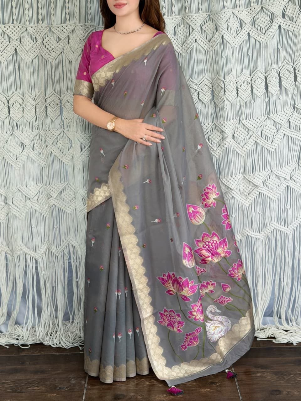 Wholesome weaving cotton gray saree